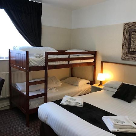 The Feathers Hotel Blackpool Zewnętrze zdjęcie