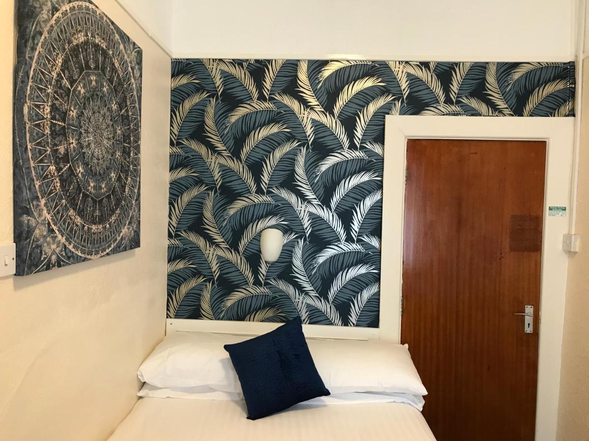 The Feathers Hotel Blackpool Zewnętrze zdjęcie