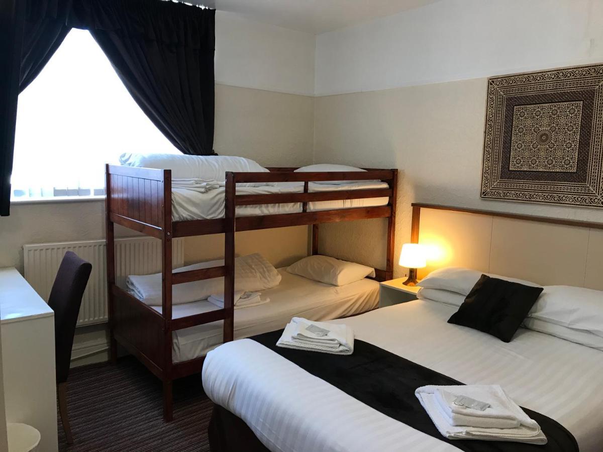 The Feathers Hotel Blackpool Zewnętrze zdjęcie