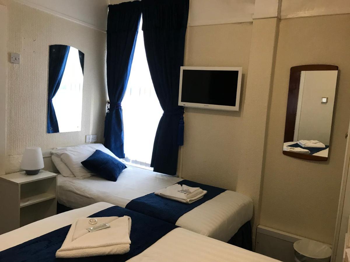 The Feathers Hotel Blackpool Zewnętrze zdjęcie