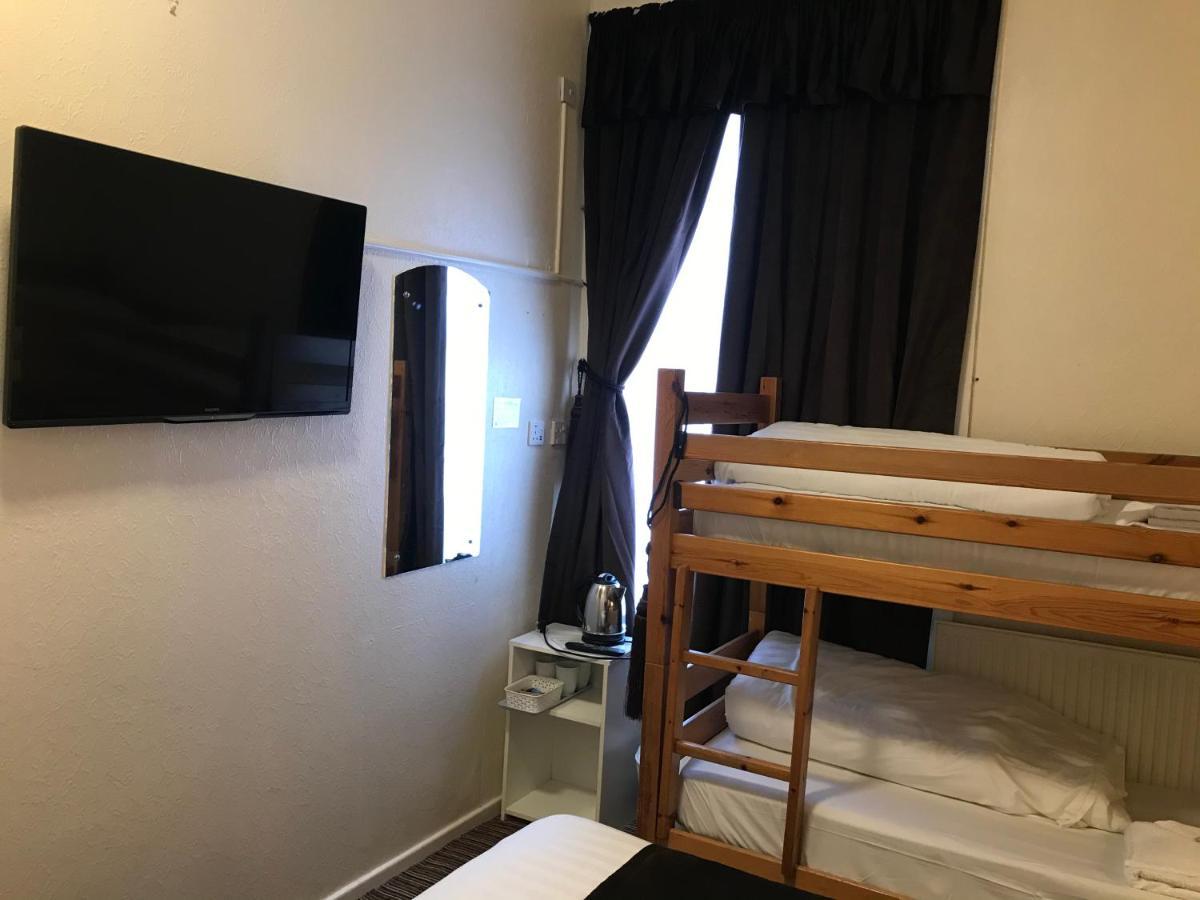 The Feathers Hotel Blackpool Zewnętrze zdjęcie