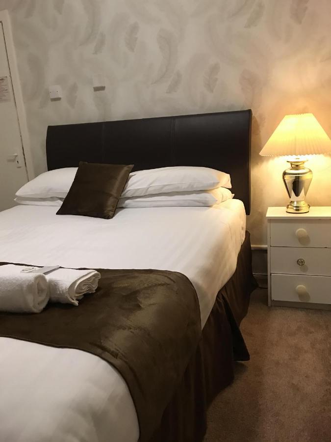 The Feathers Hotel Blackpool Zewnętrze zdjęcie