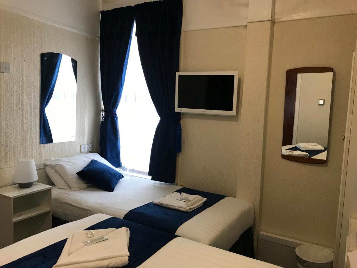 The Feathers Hotel Blackpool Zewnętrze zdjęcie